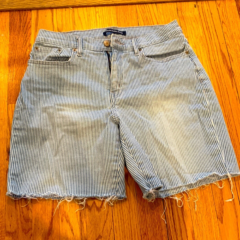 Women’s size 6 Calvin Klein jeans shorts. Blue and white striped denim.